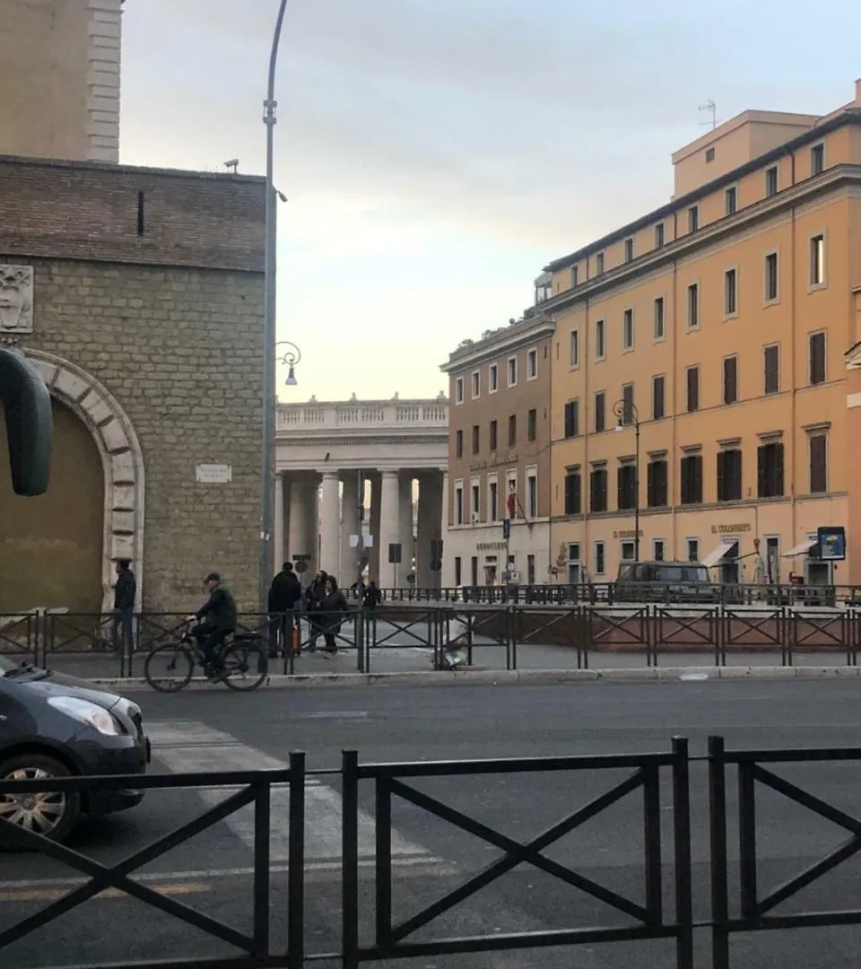 Zeus Inn - Una Finestra Sul Vaticano 罗马 招待所